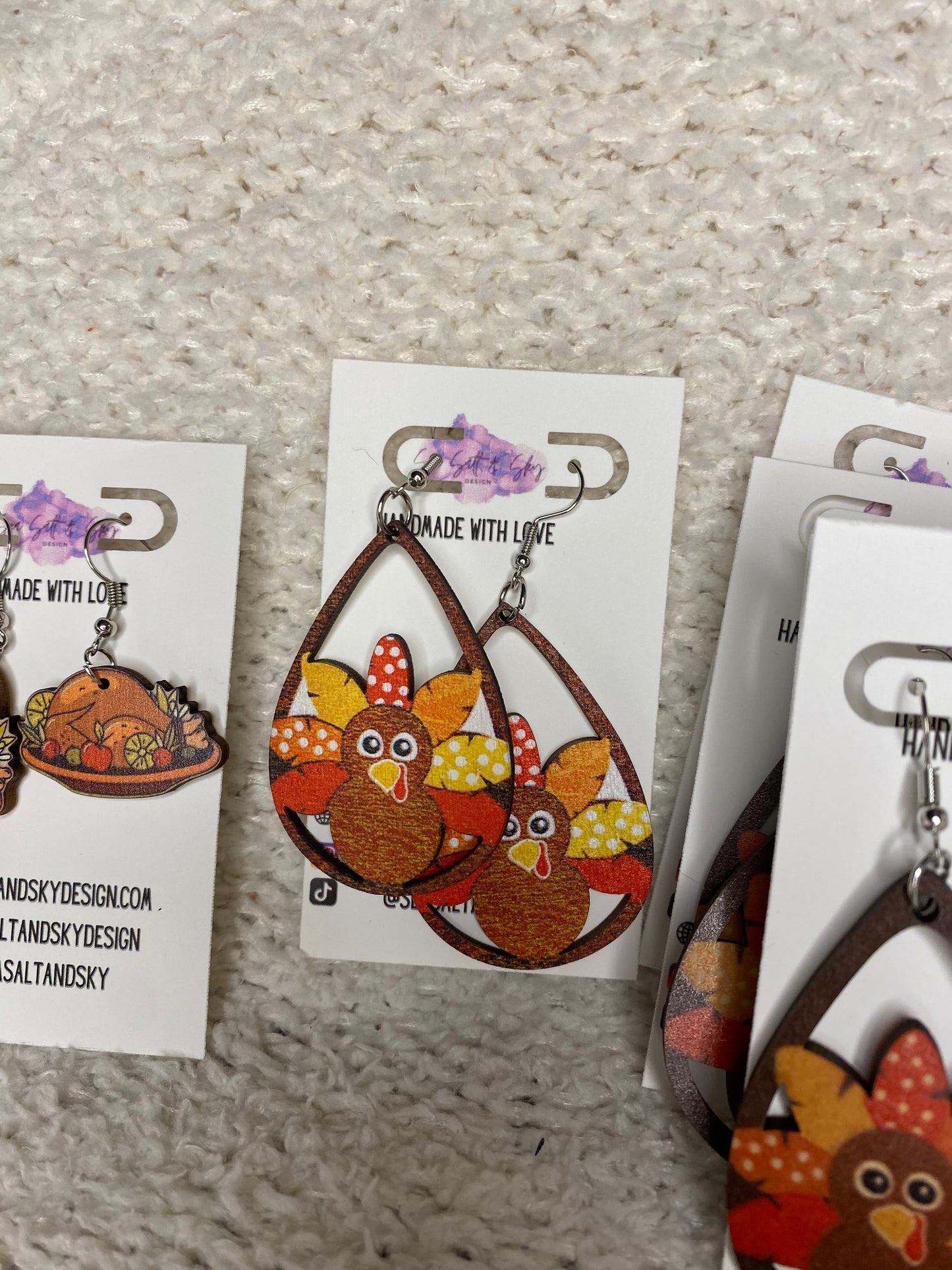 Thanksgiving earrings wooden