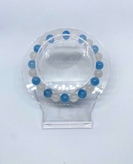 Blue Chalcedony and quartz bracelet