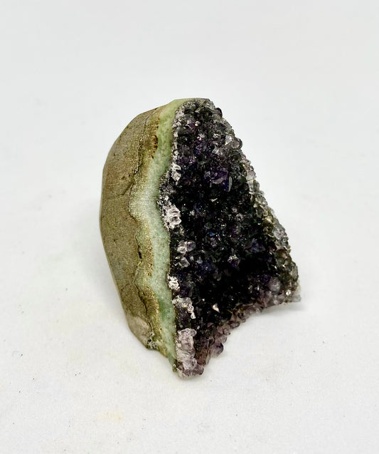 Amethyst Cut Base - E