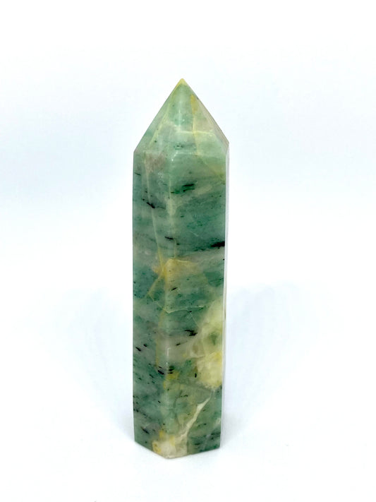 Chrysocolla in quartz tower